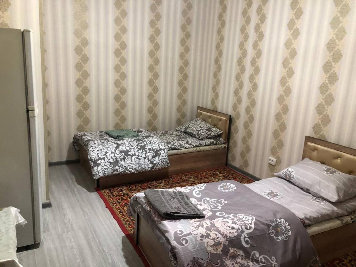 Дом Отель Бадамзар Tasjkent Exteriör bild